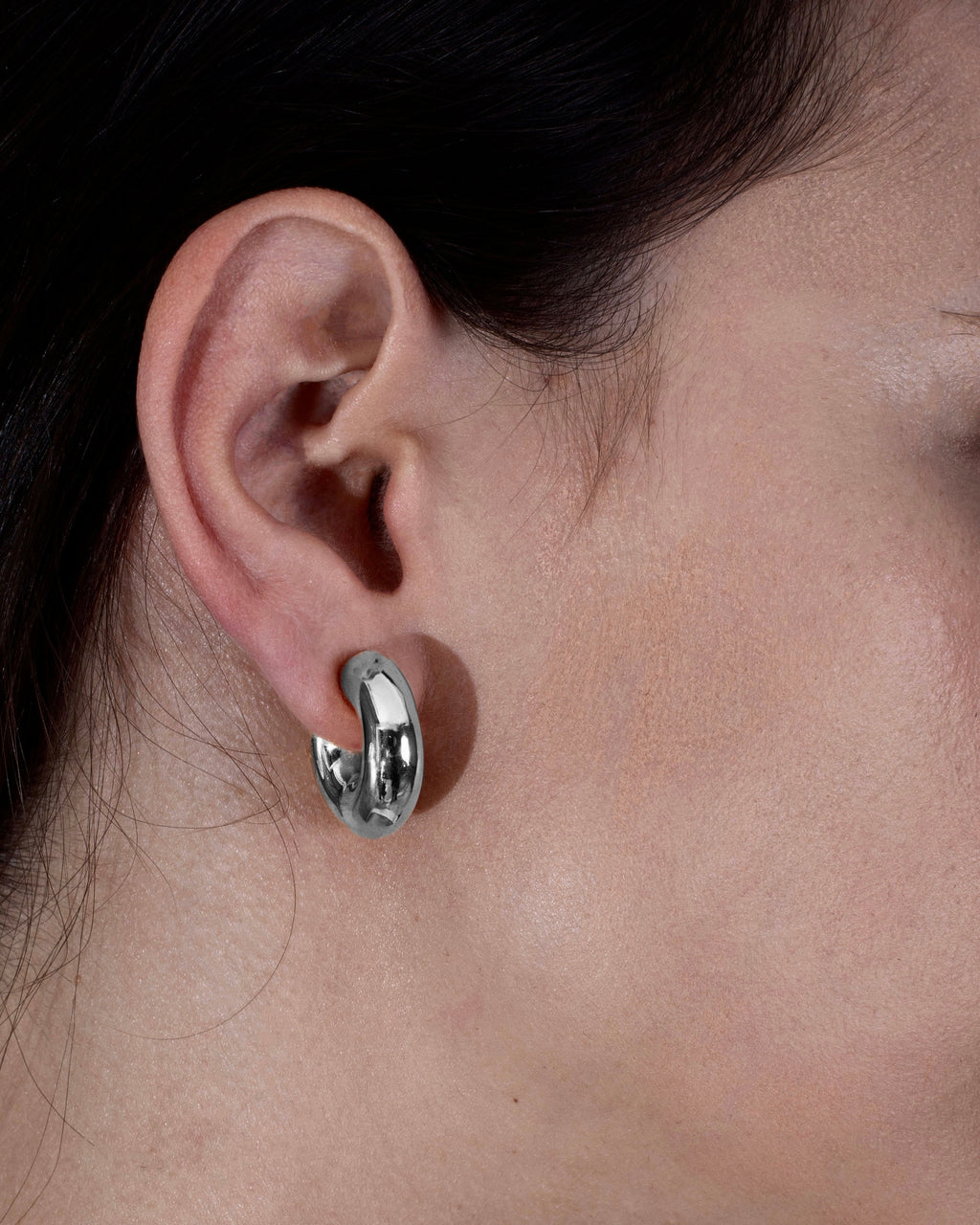 Clear Blown Peekaboo Earring - Single