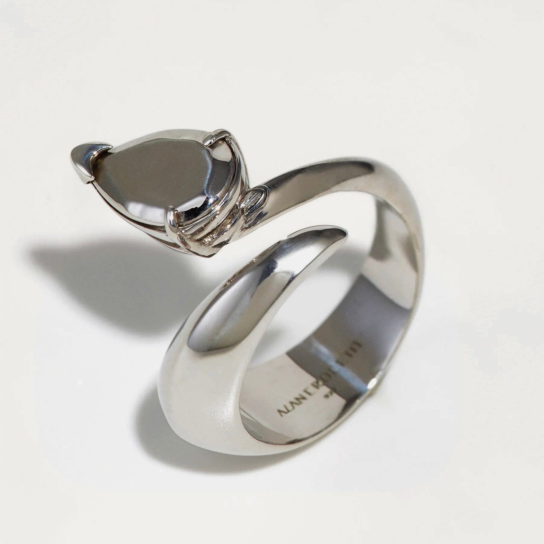 Hard Alien Ring - Rhodium Vermeil