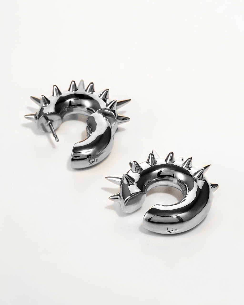 Doughnut Spur Ear Set