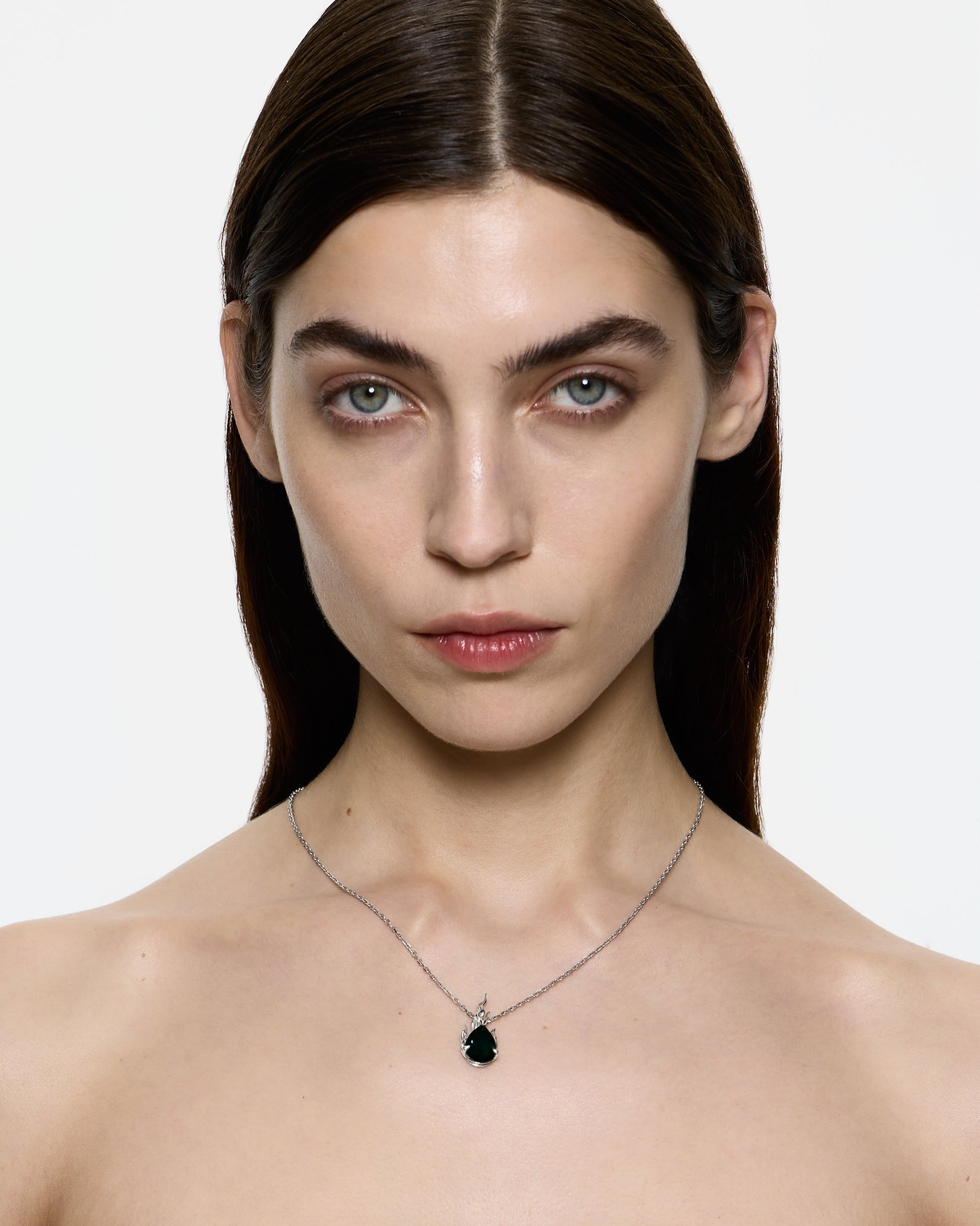Gem In Heat Necklace Black Onyx – Rhodium Vermeil