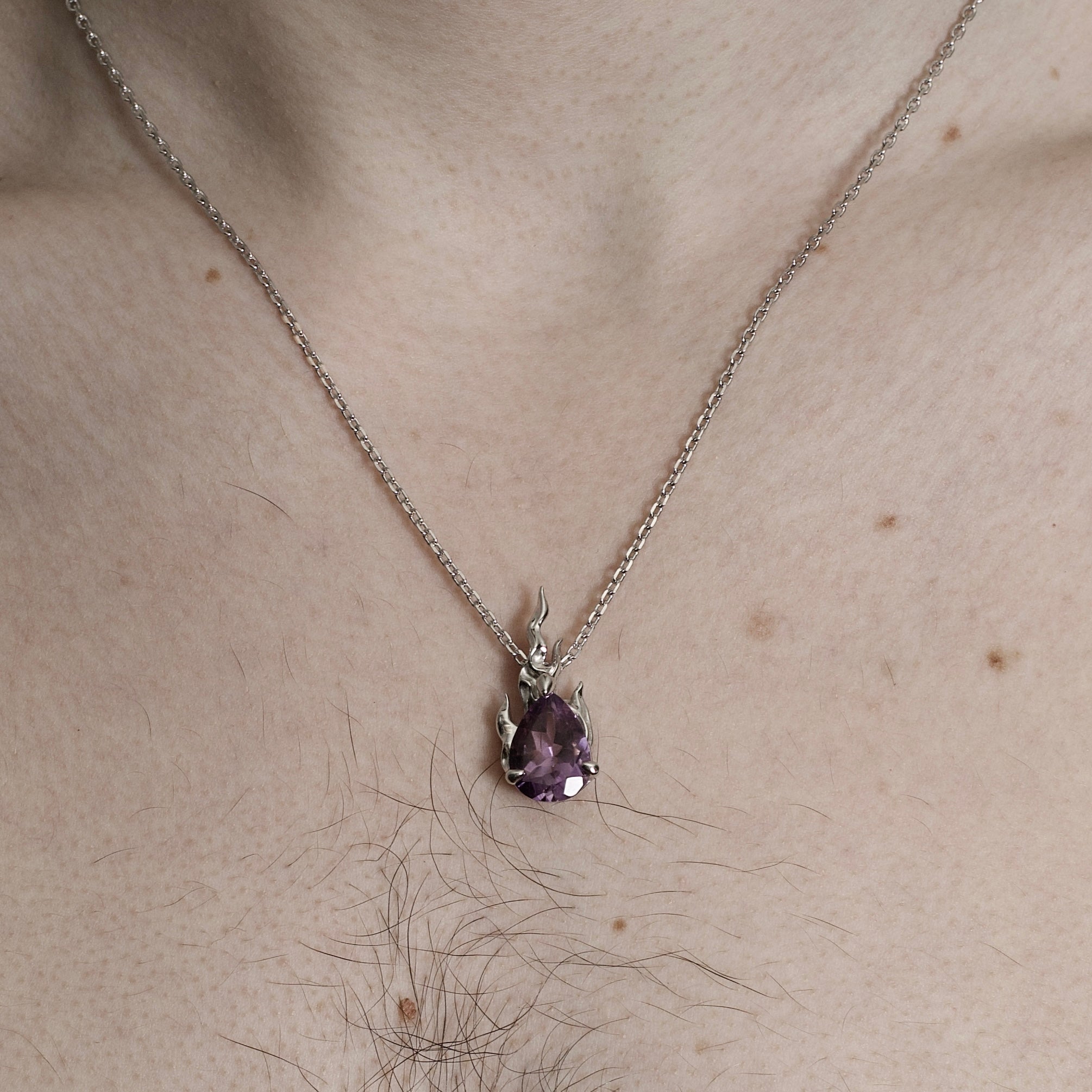 Gem In Heat Necklace Purple Amethyst – Rhodium vermeil – ALAN CROCETTI