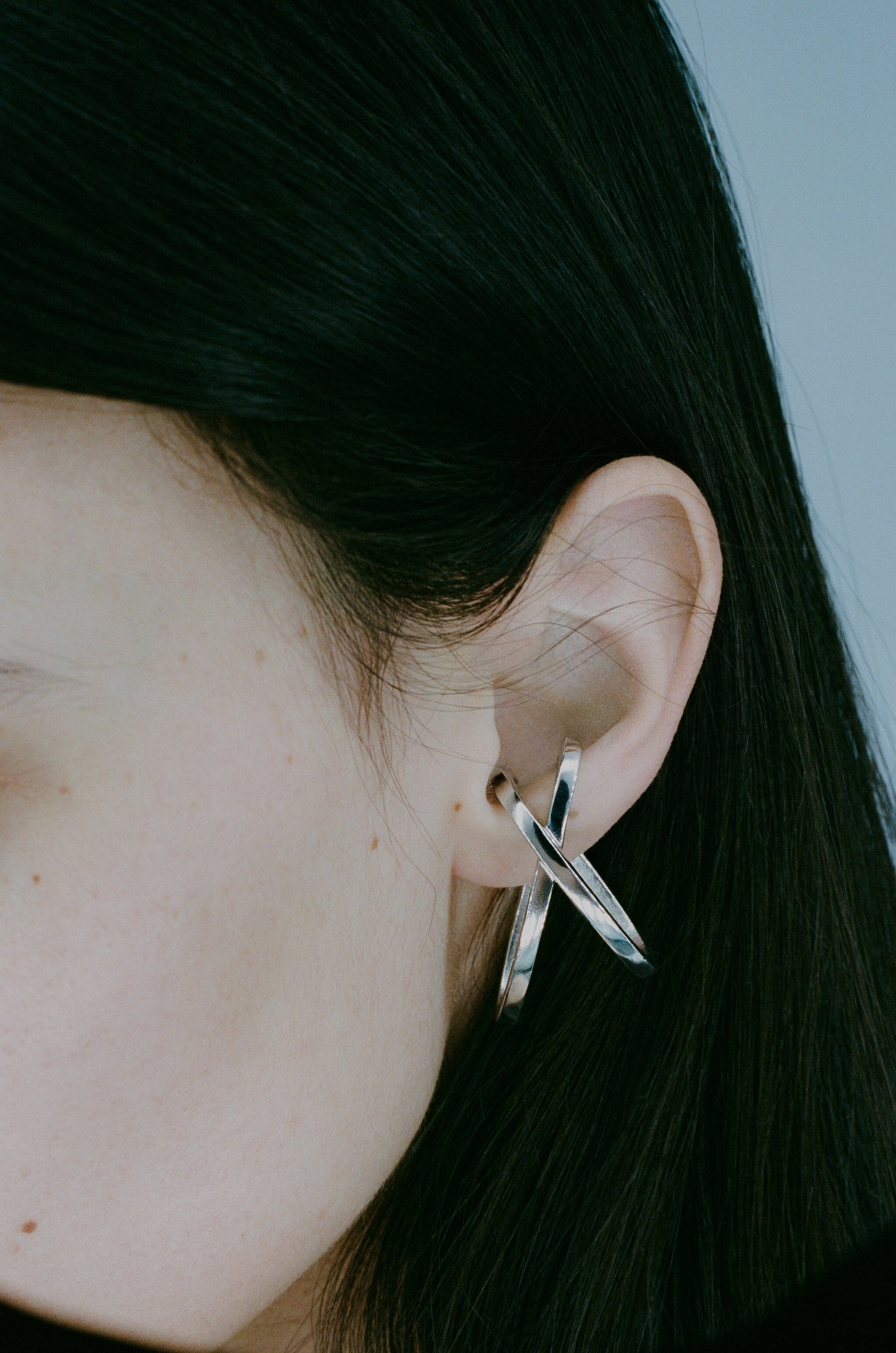 Space Ear Cuff – Rhodium Vermeil