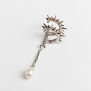 Spiral Spur Pearl Drop Ear Cuff - SINGLE