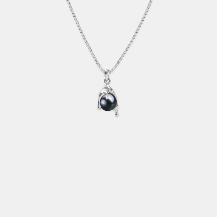 Black pearl melt necklace rhodium vermeil