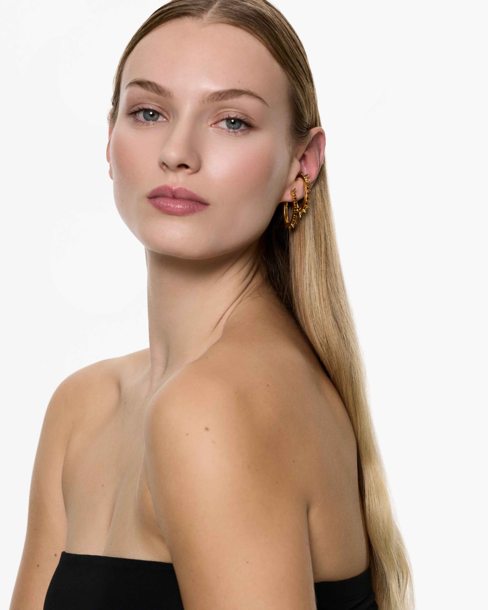 Mini Space Hoop Spur Ear Cuff