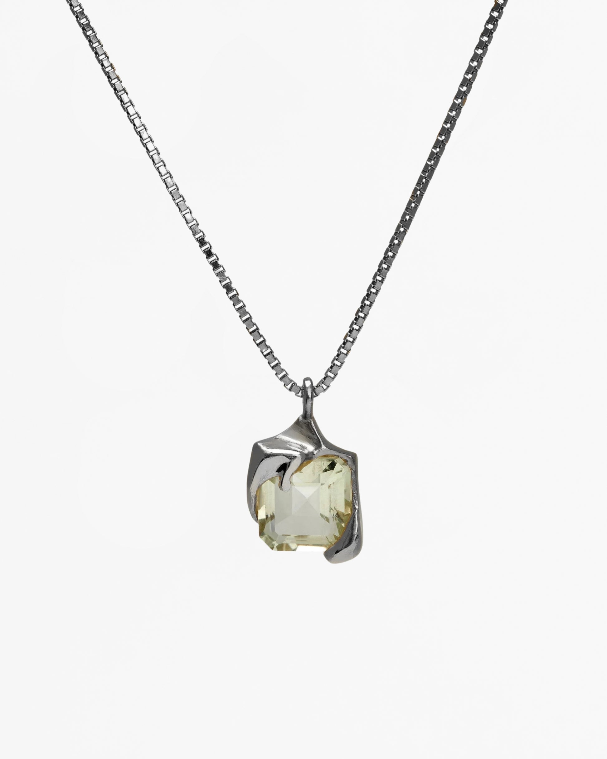 Green amethyst pendant silver molten setting rhodium vermeil