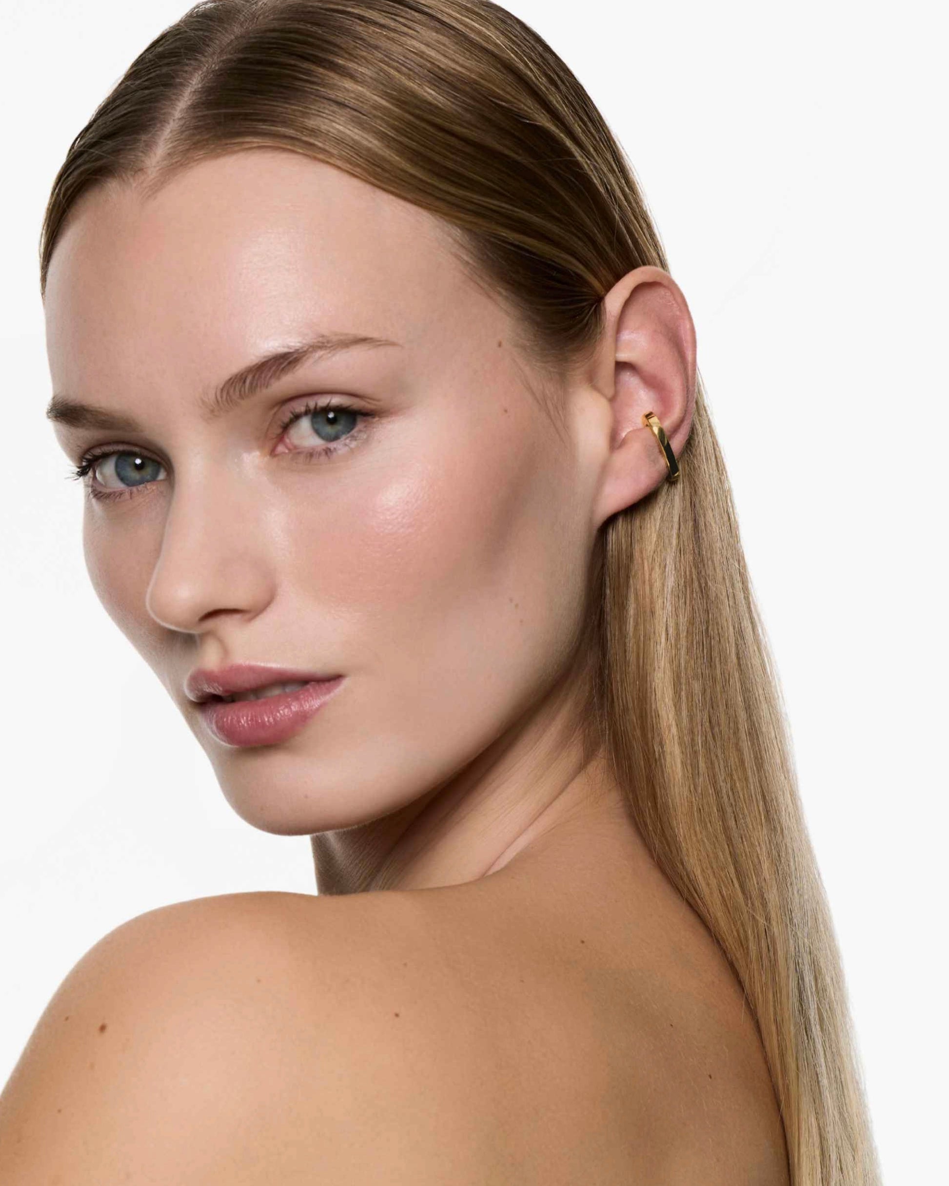 Nano Space Hoop Ear Cuff