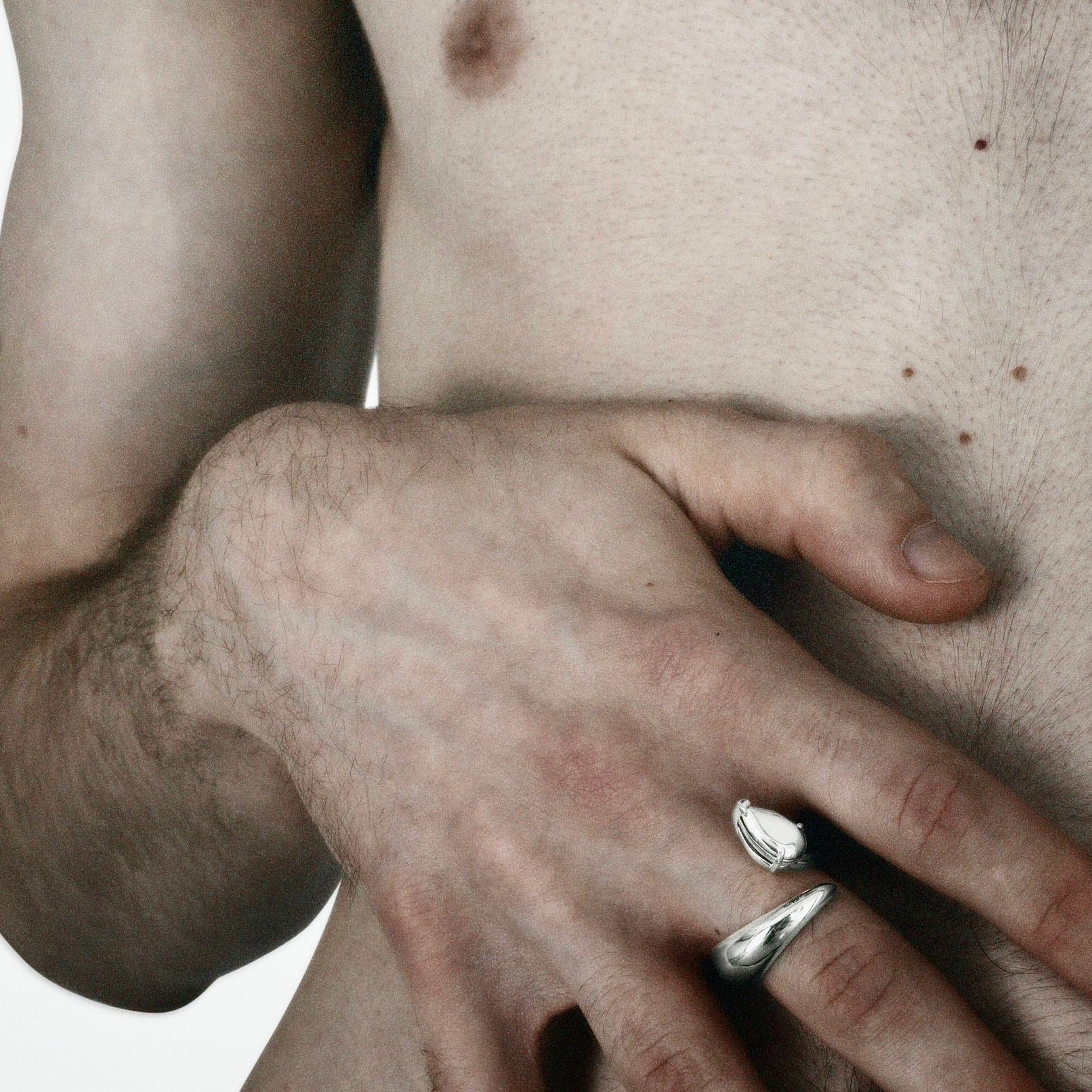 Hard Alien Ring - Rhodium Vermeil