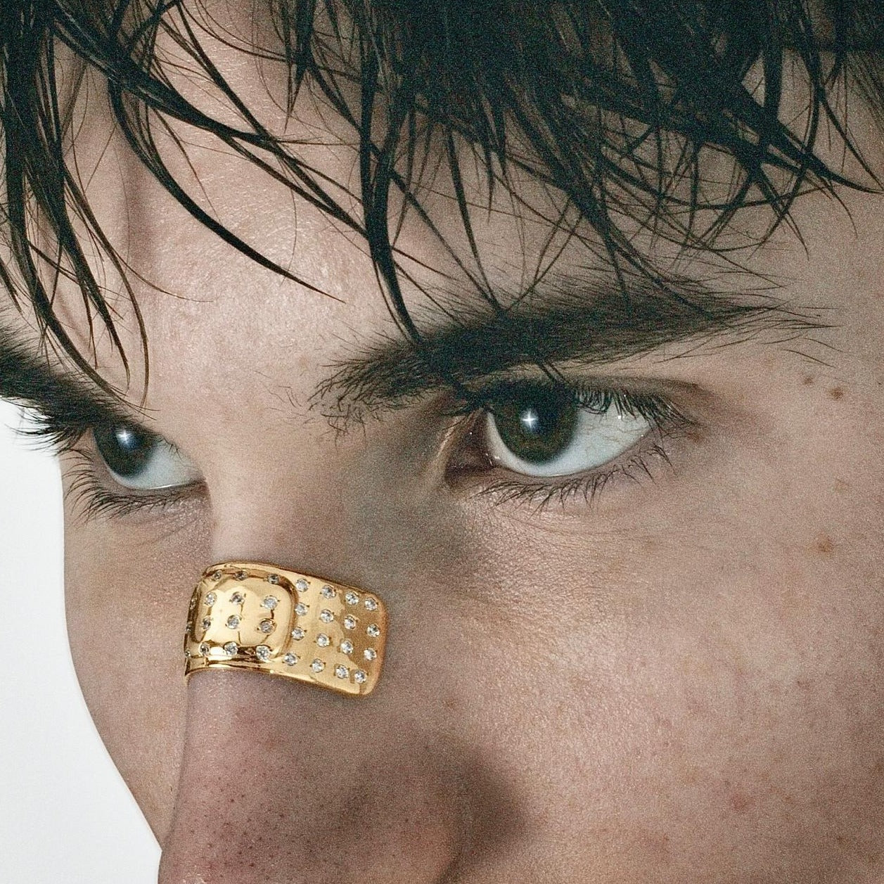 Encrusted Mini Nose Plaster