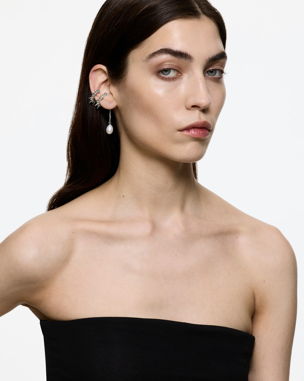 Spiral Spur Pearl Drop Ear Cuff - Rhodium Vermeil (Single)