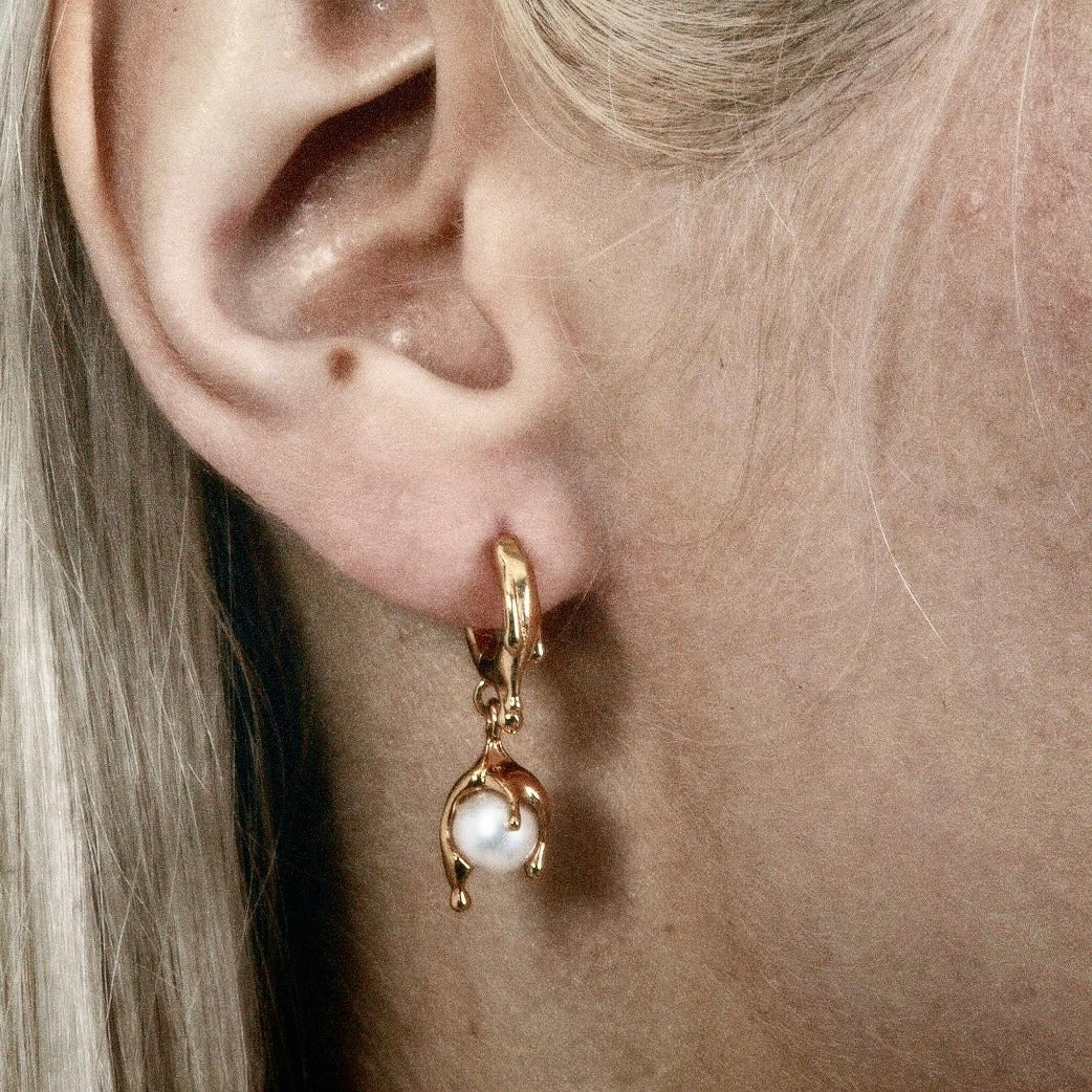 Nano Pearl Melt Earring – Gold Vermeil