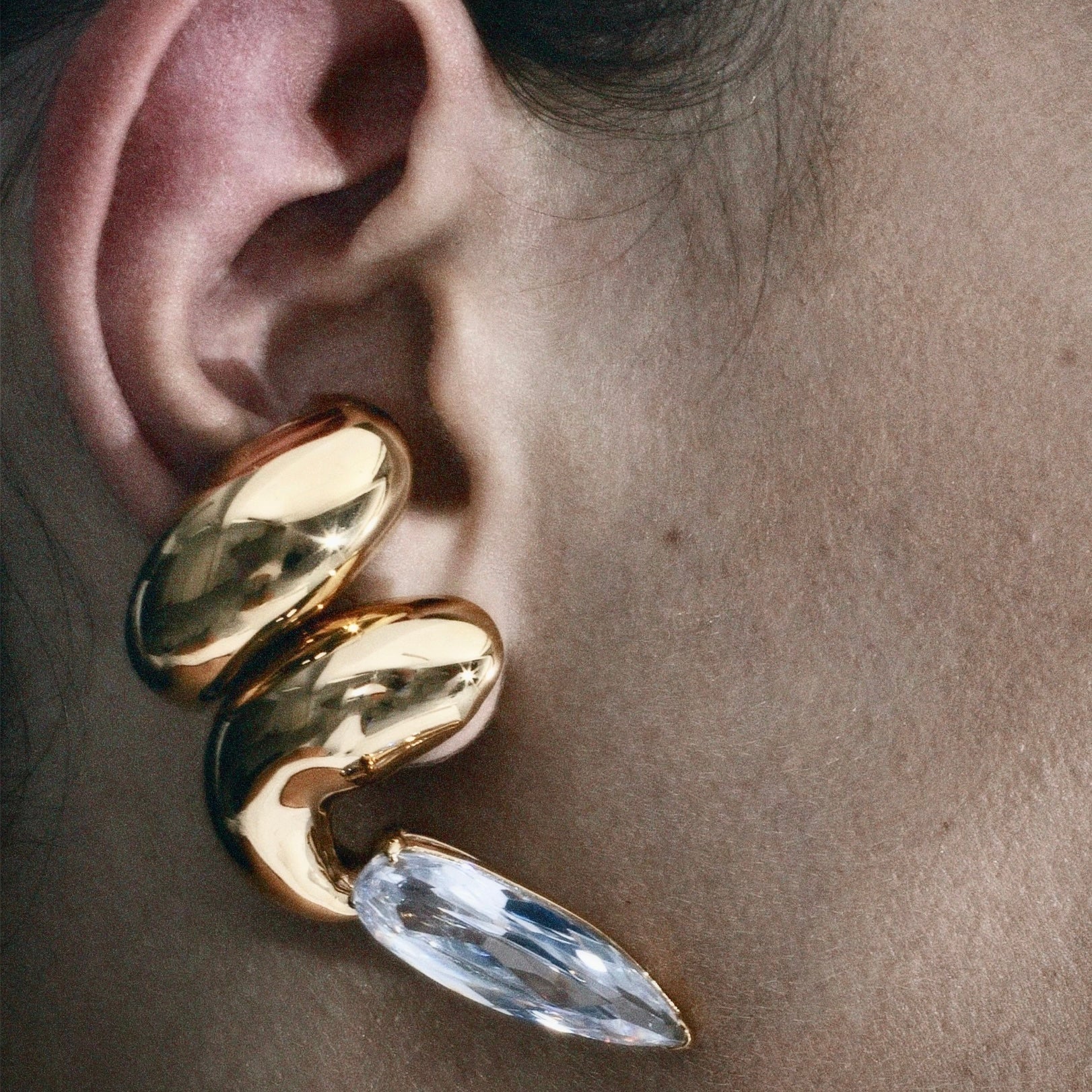 Clear Crystal Sharp Alien Ear Cuff - Single – ALAN CROCETTI